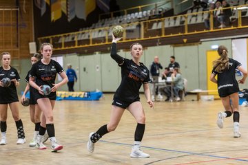 Bild 74 - wCJ SV Henstedt Ulzburg - HSG Herzhorn/Kollmar/Neuendorf : Ergebnis: 35:29